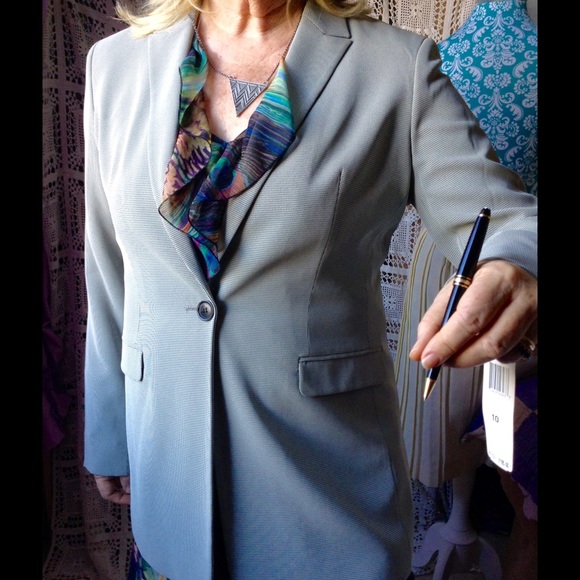 GIFTED - Jones New York Professional Jacket - Picture 3 of 6